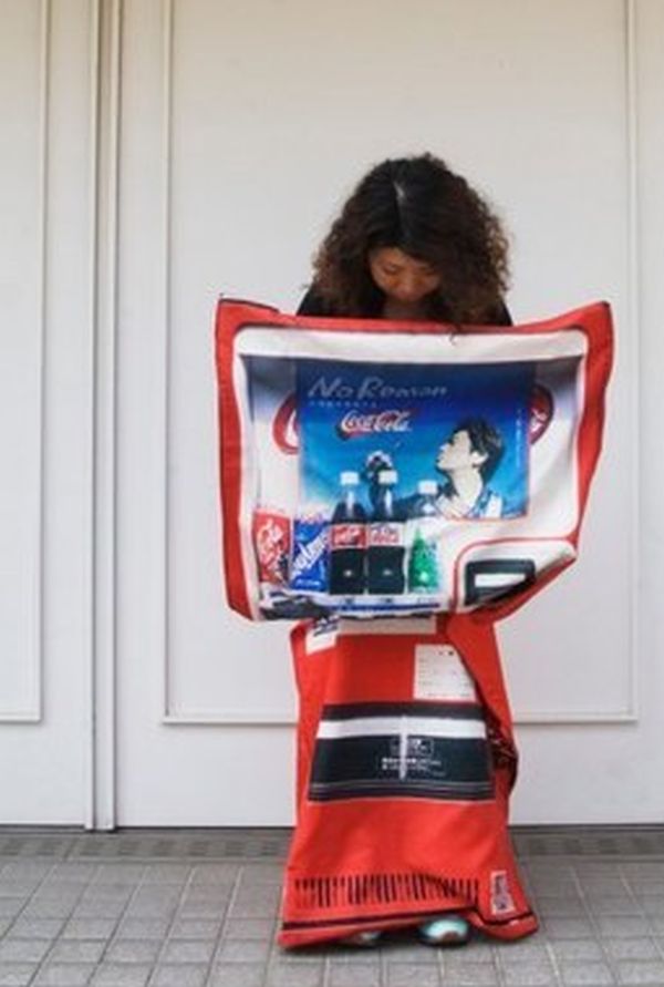 The vending machine skirt