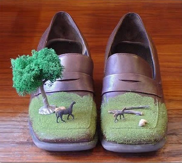 Scenery shoes